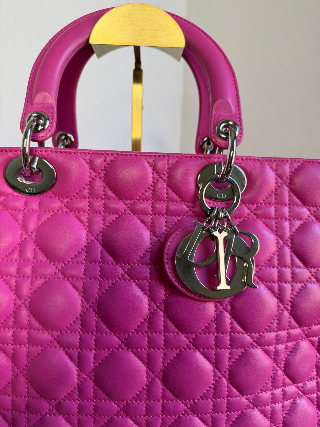 Last Dior Large in pink